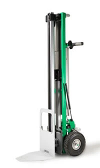 LM75E Tiller®-liftmobile with extension mast front